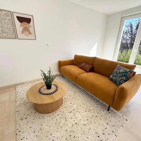 Apartment Lumineux Avec Jardin
