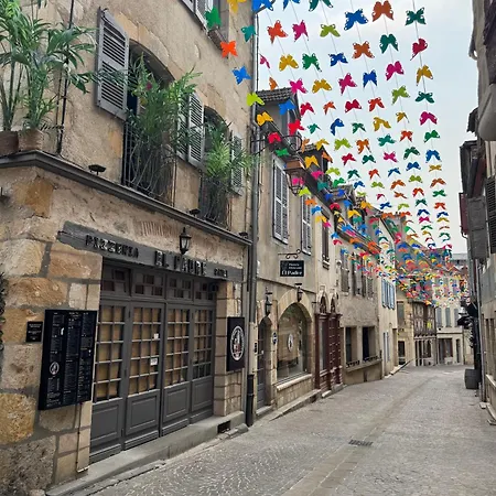 Apartamento Lumineux Avec Jardin Montluçon