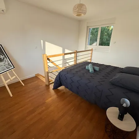 Apartment Lumineux Avec Jardin *